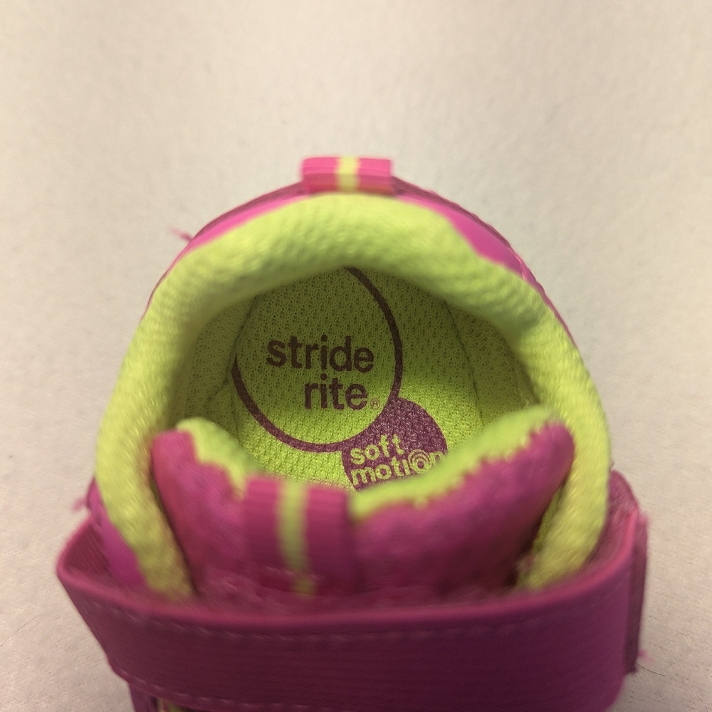 NWT Stride Rite Zips Runner Baby Shoes In Hot Pink, Size 3M - Picture 3 of 7